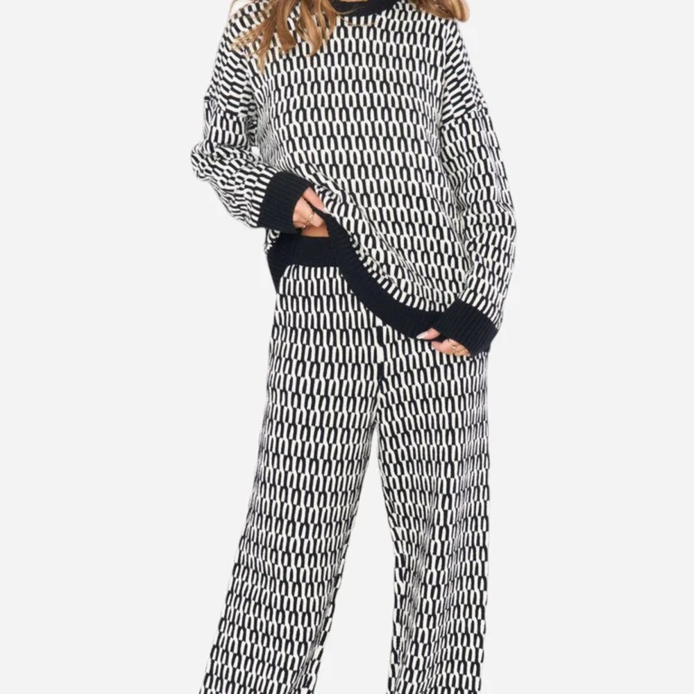 Show me your Mumu sweater